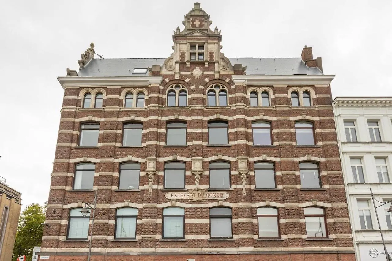 Riverview Studio In Historical Heart Of Antwerp Apartment