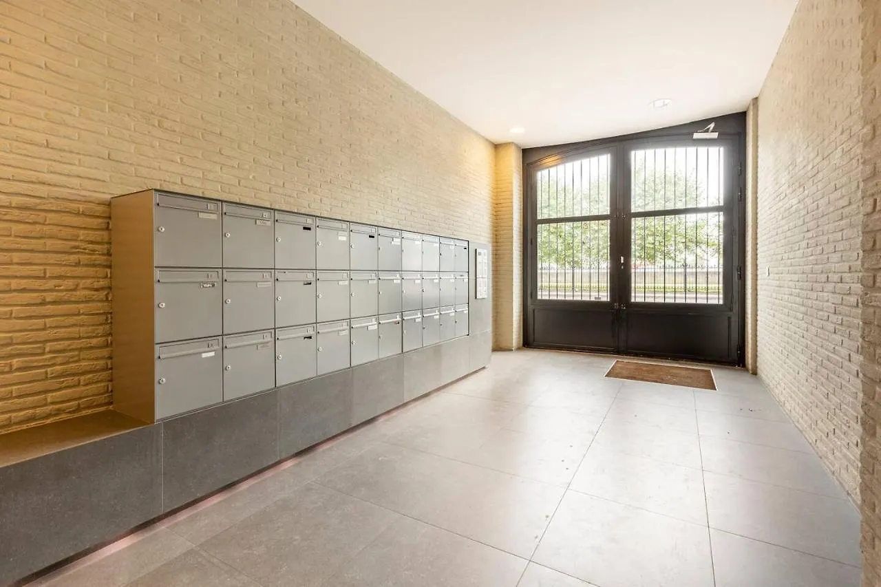 Riverview Studio In Historical Heart Of Antwerpen